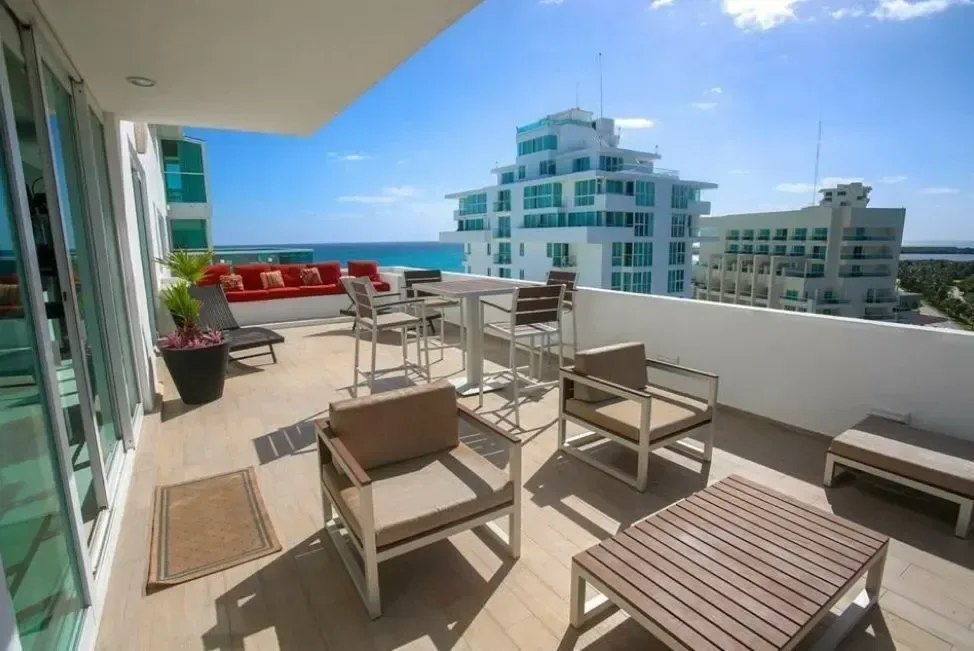 PENTHOUSE EN VENTA EN LA ZONA HOTELERA DE CANCÚN - 1
