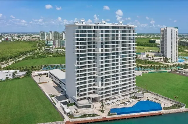 DEPARTAMENTO CON MARINA EN VENTA EN PUERTO CANCÚN